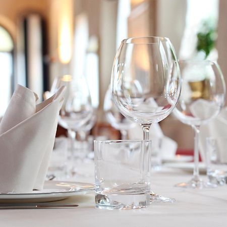 Lunden Lindenhof 1887 - Hotel & Restaurant מראה חיצוני תמונה