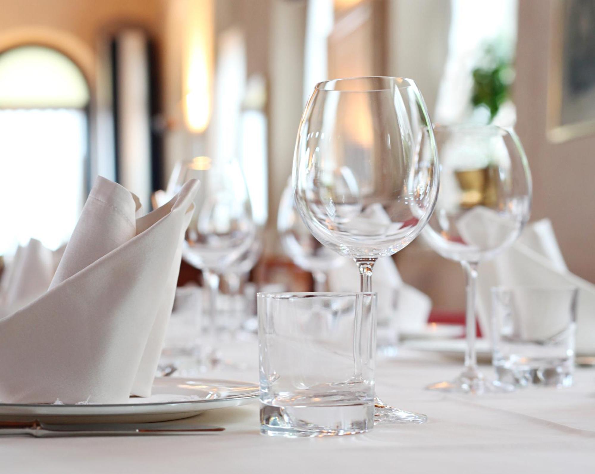 Lunden Lindenhof 1887 - Hotel & Restaurant מראה חיצוני תמונה